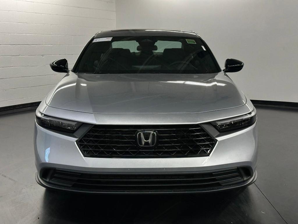 new 2026 Honda Accord Hybrid car, priced at $33,724