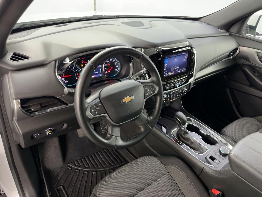 used 2023 Chevrolet Traverse car, priced at $26,796