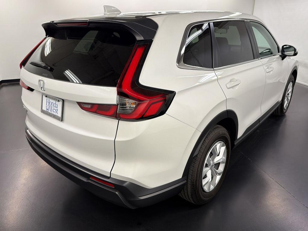 used 2025 Honda CR-V car, priced at $31,598