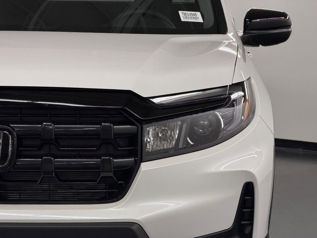 new 2026 Honda Ridgeline car, priced at $40,996