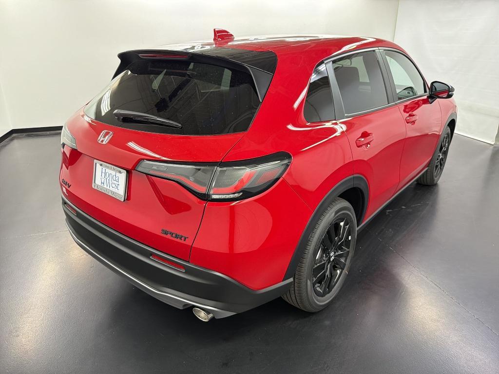 new 2027 Honda HR-V car, priced at $29,385