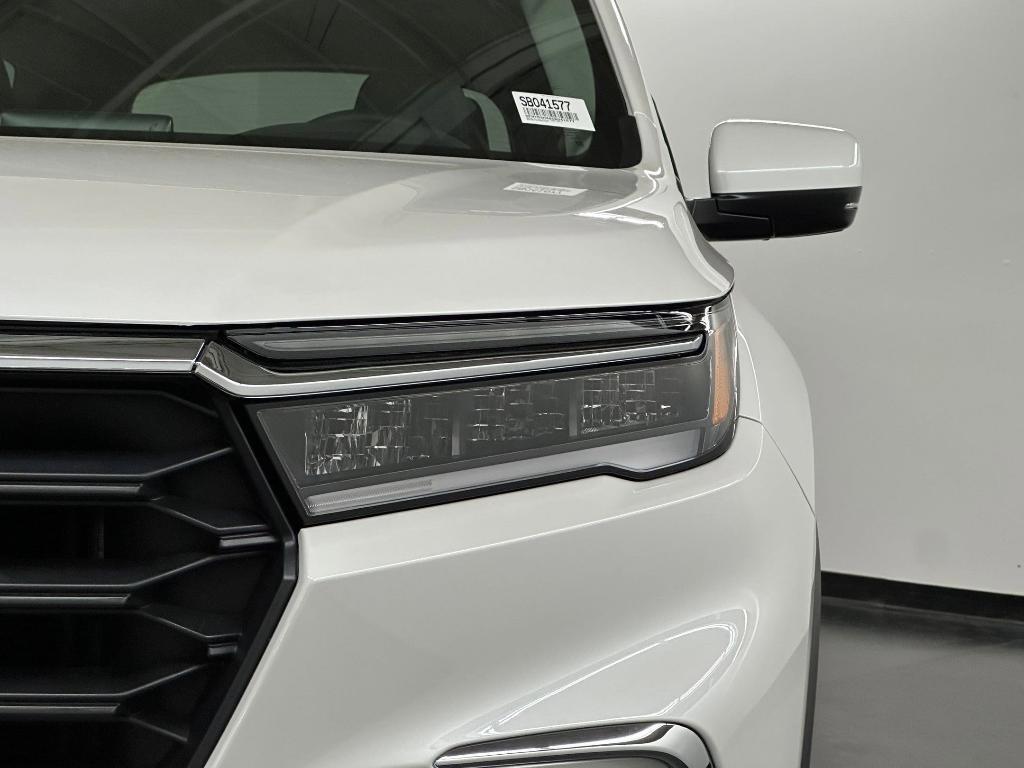 new 2025 Honda Pilot car, priced at $43,134