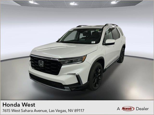 new 2025 Honda Pilot car, priced at $49,849