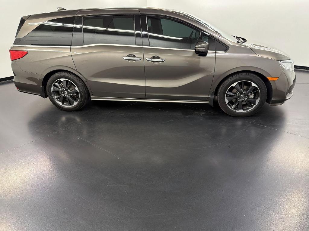used 2023 Honda Odyssey car, priced at $30,597