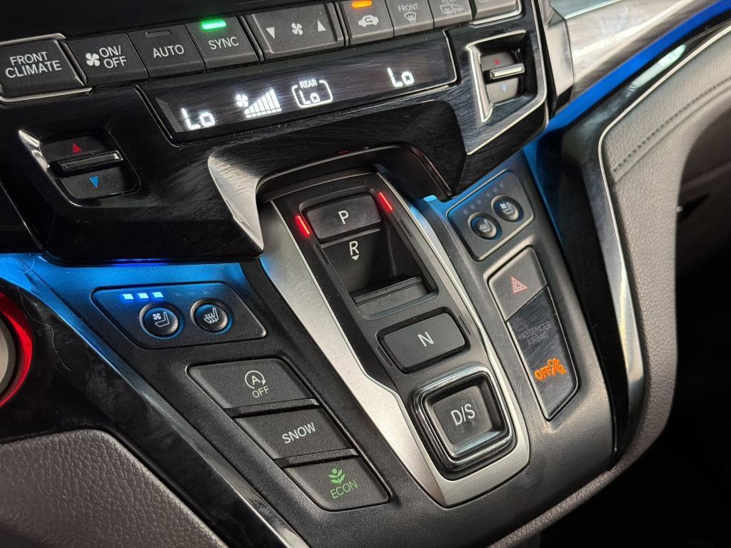 used 2023 Honda Odyssey car, priced at $30,597