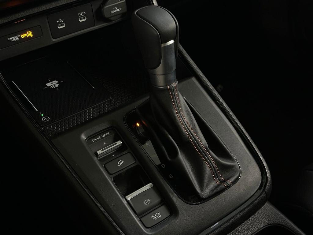 new 2026 Honda CR-V Hybrid car, priced at $40,401