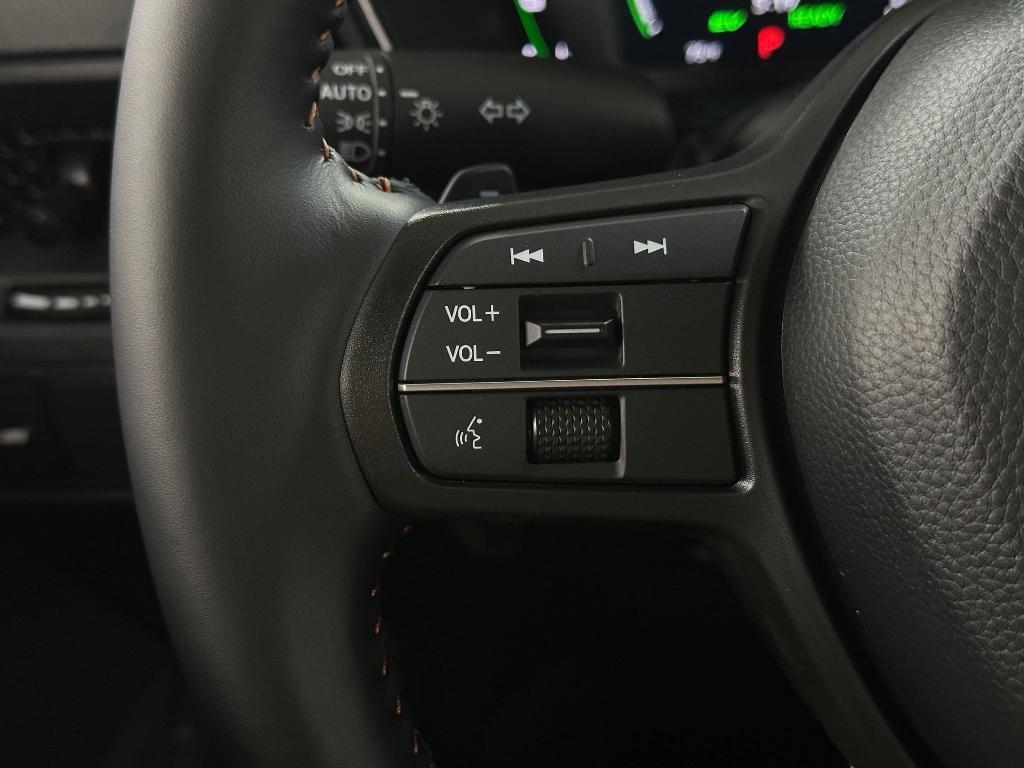 new 2026 Honda CR-V Hybrid car, priced at $40,401