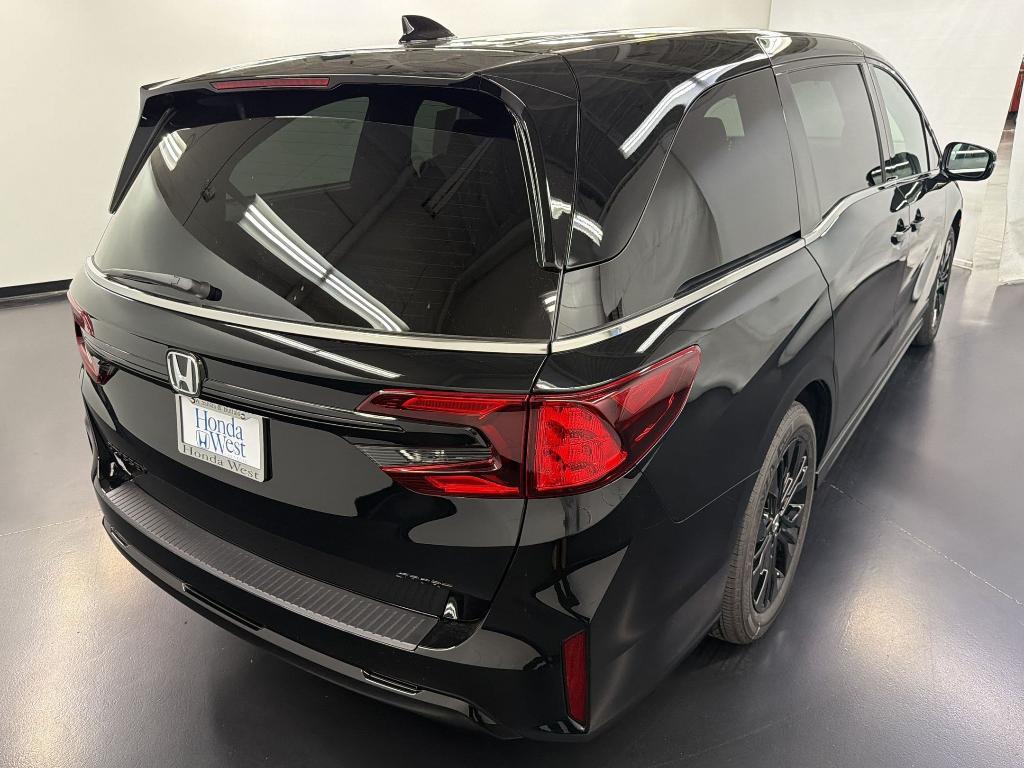 new 2026 Honda Odyssey car, priced at $43,781