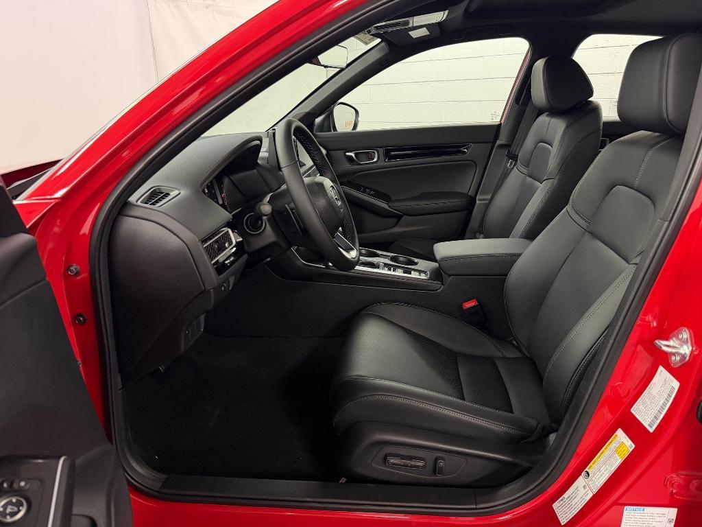 new 2026 Honda Civic Hybrid car, priced at $33,195