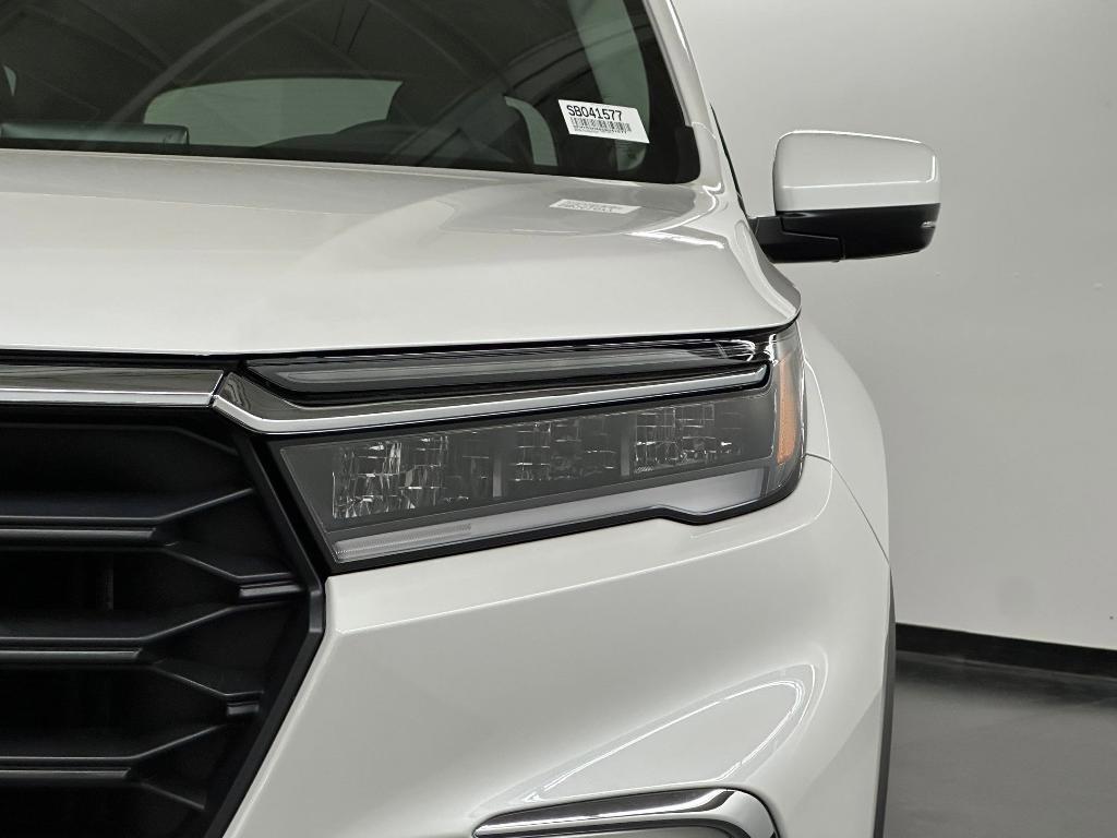 new 2025 Honda Pilot car, priced at $47,109