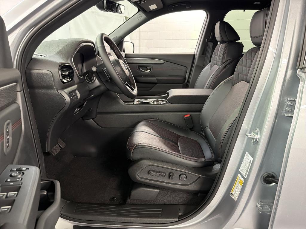 new 2026 Honda Pilot car, priced at $53,647