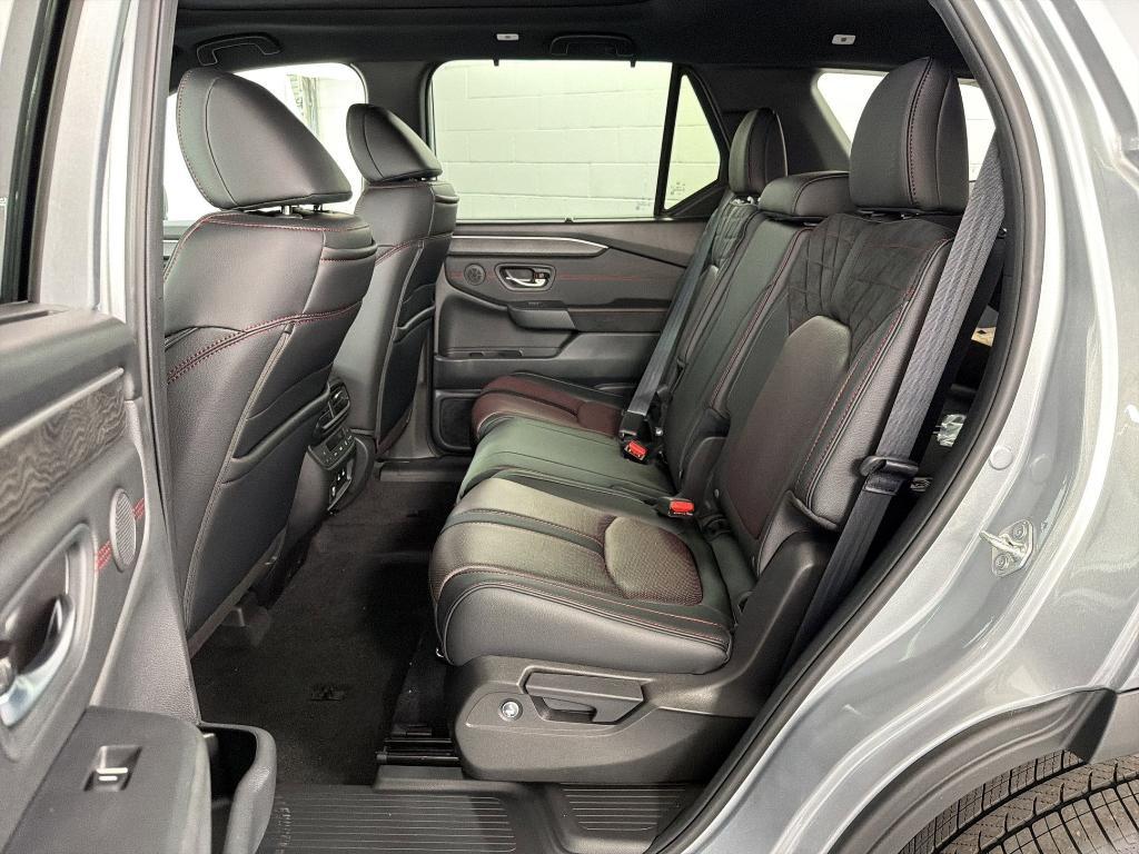 new 2026 Honda Pilot car, priced at $53,647