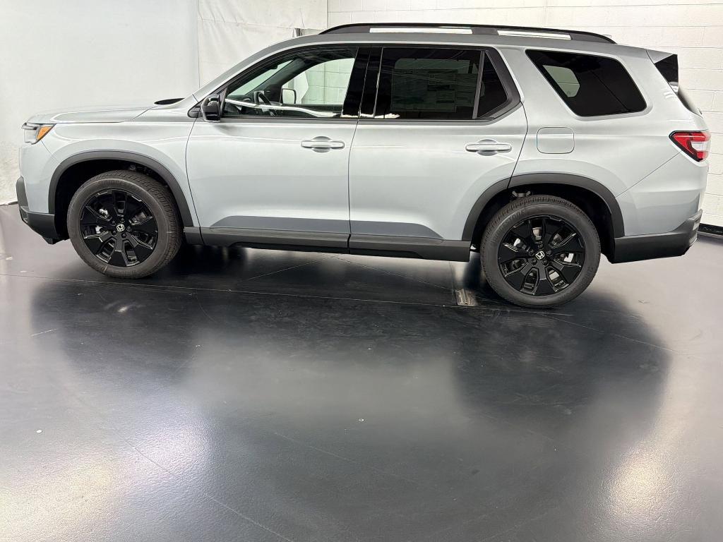 new 2026 Honda Pilot car, priced at $53,647