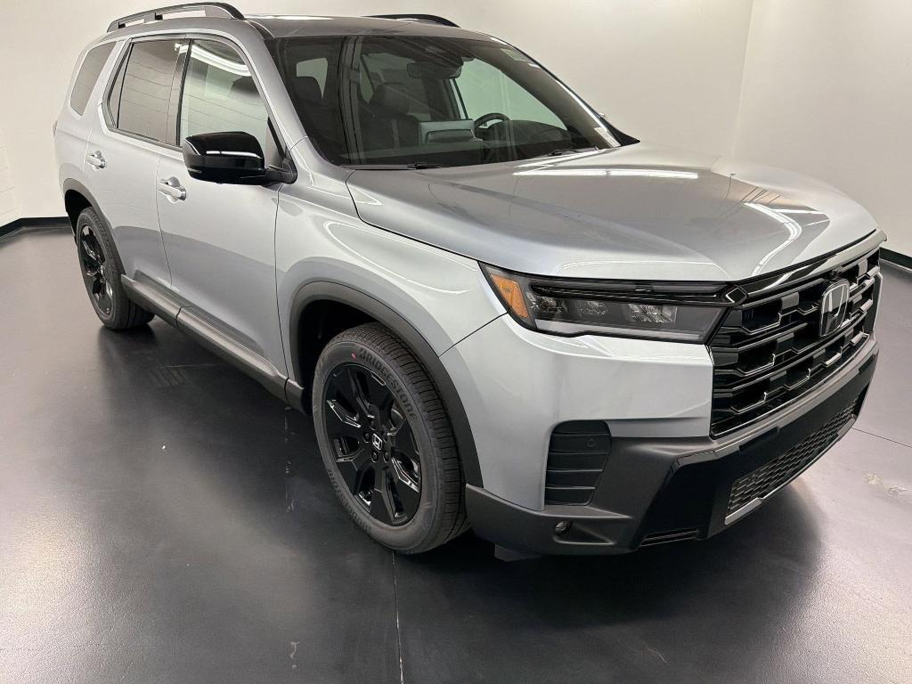 new 2026 Honda Pilot car, priced at $53,647