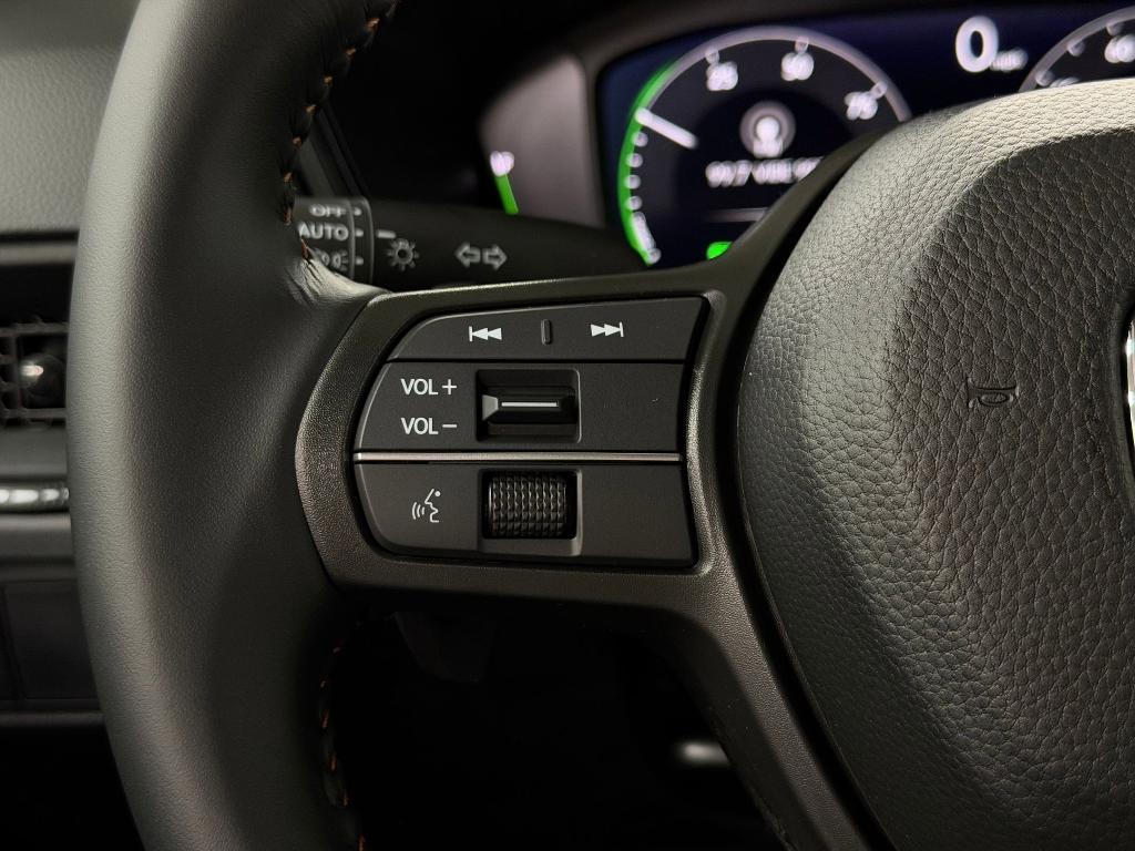 new 2026 Honda CR-V Hybrid car, priced at $39,965