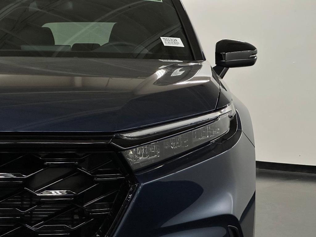 new 2026 Honda CR-V Hybrid car, priced at $35,731