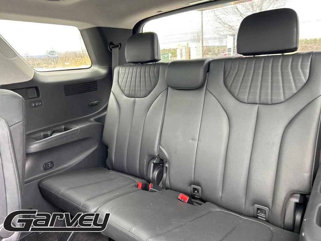 used 2024 Hyundai Palisade car, priced at $43,050