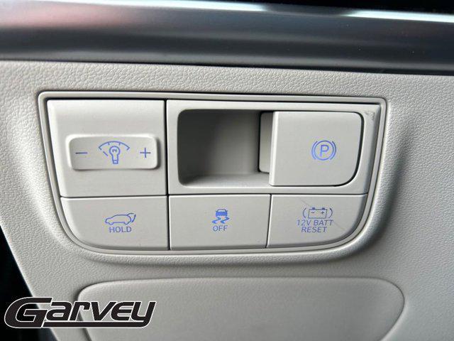 new 2025 Hyundai TUCSON Hybrid car, priced at $39,104