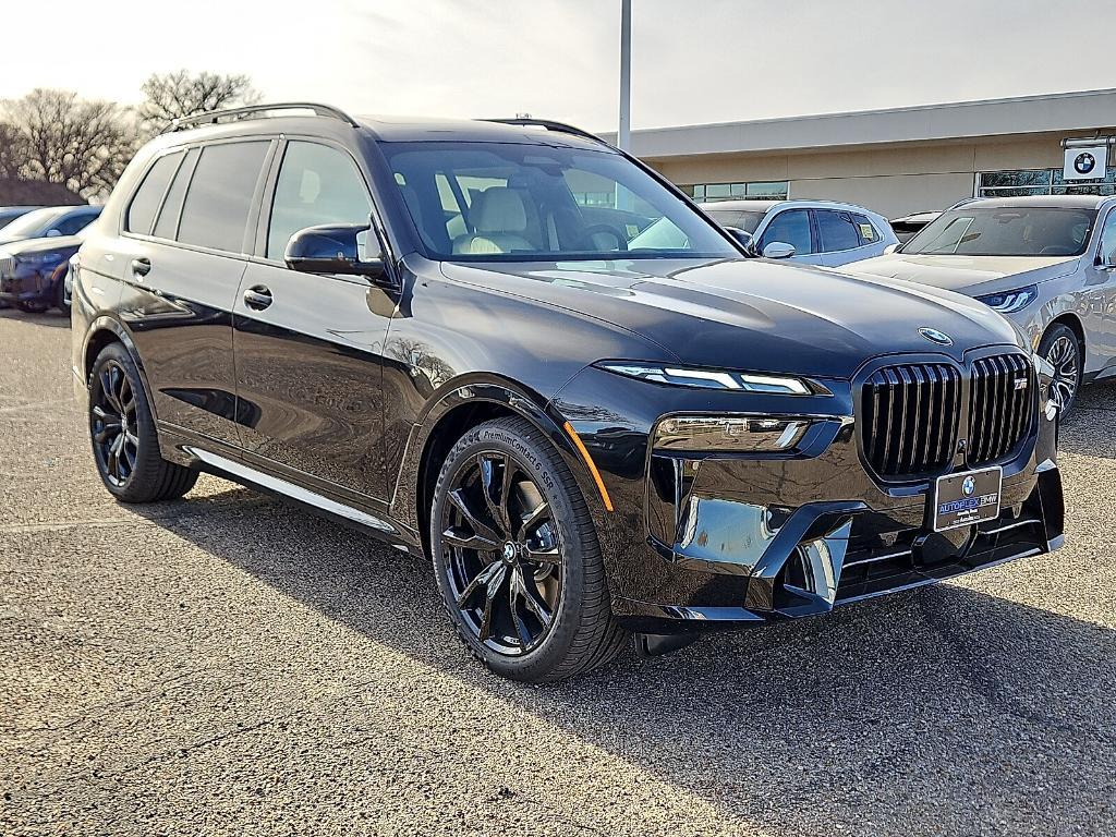 new 2026 BMW X7 car, priced at $122,425