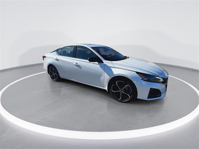 new 2025 Nissan Altima car, priced at $27,355