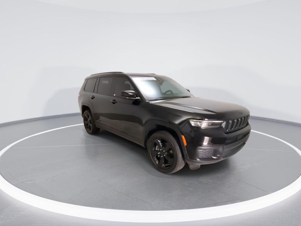 used 2025 Jeep Grand Cherokee L car, priced at $39,540