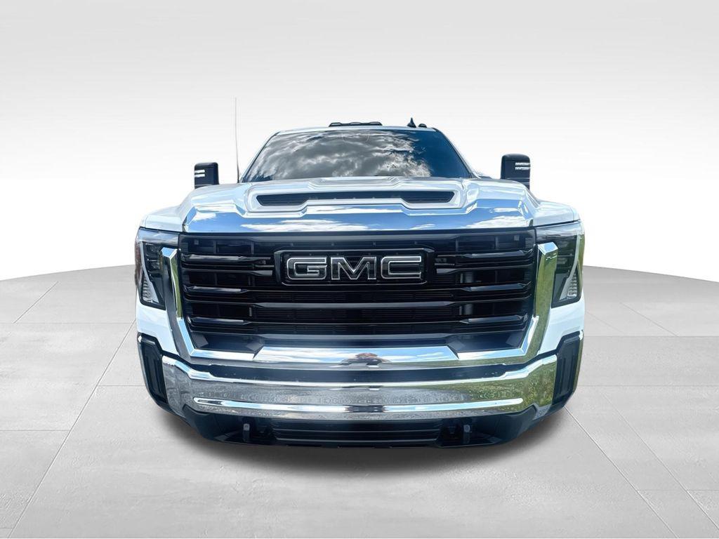 used 2024 GMC Sierra 2500 car, priced at $48,559