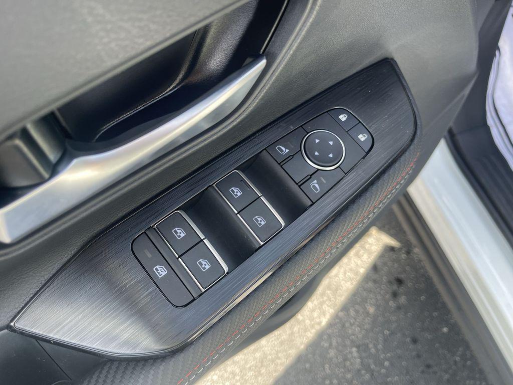new 2026 Nissan Kicks car, priced at $31,082
