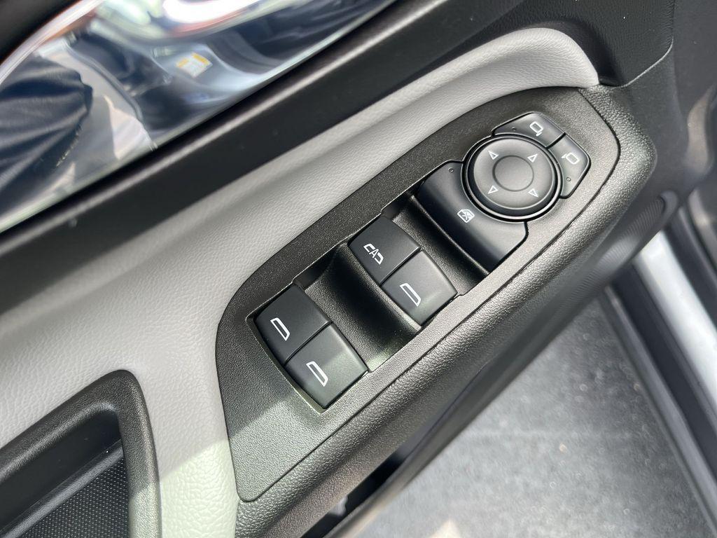 used 2024 Chevrolet Equinox car, priced at $23,563