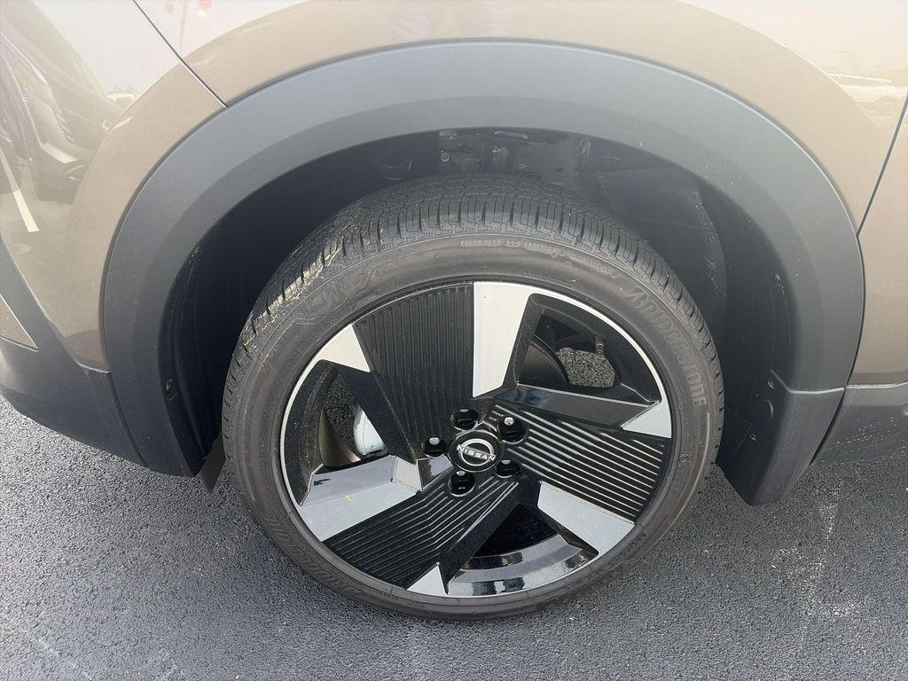 new 2026 Nissan Kicks car, priced at $29,046