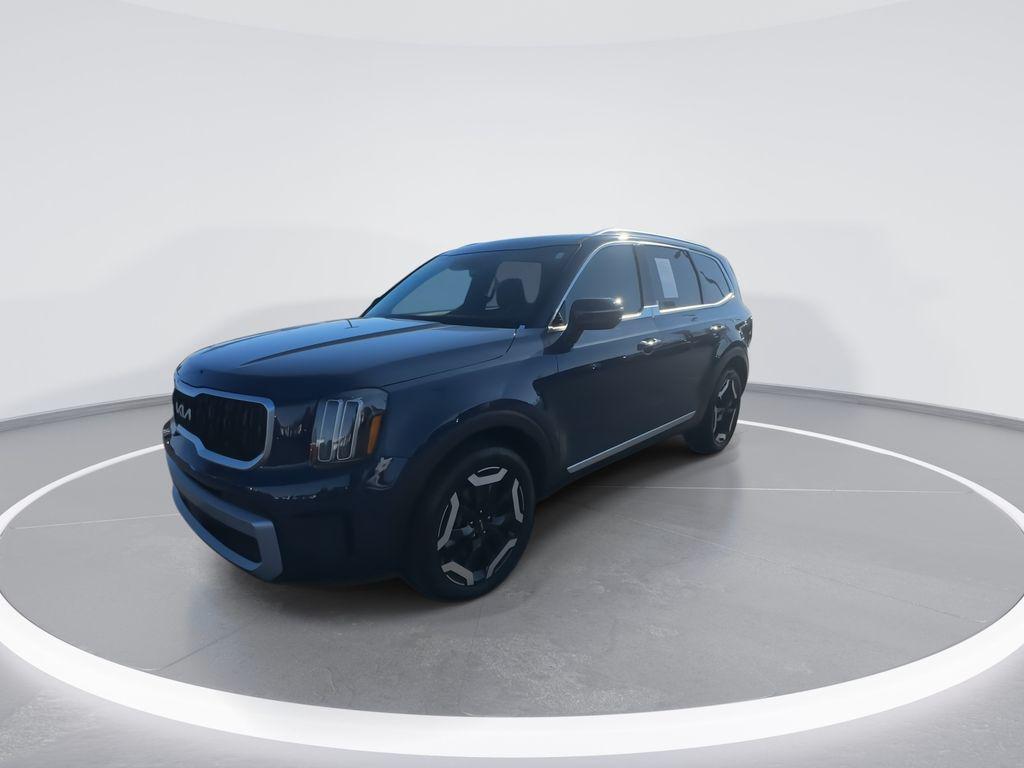 used 2024 Kia Telluride car, priced at $32,220