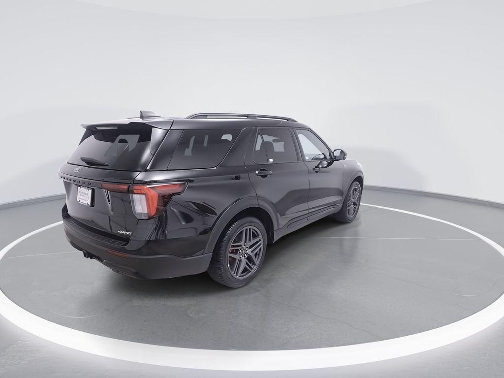 used 2025 Ford Explorer car, priced at $40,870