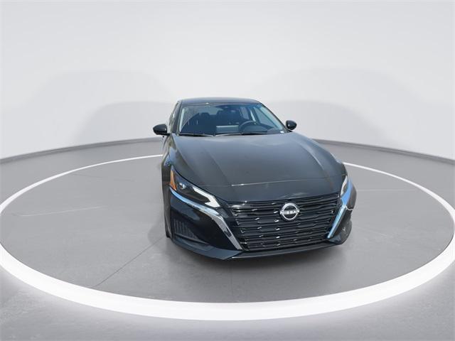 new 2025 Nissan Altima car, priced at $28,682