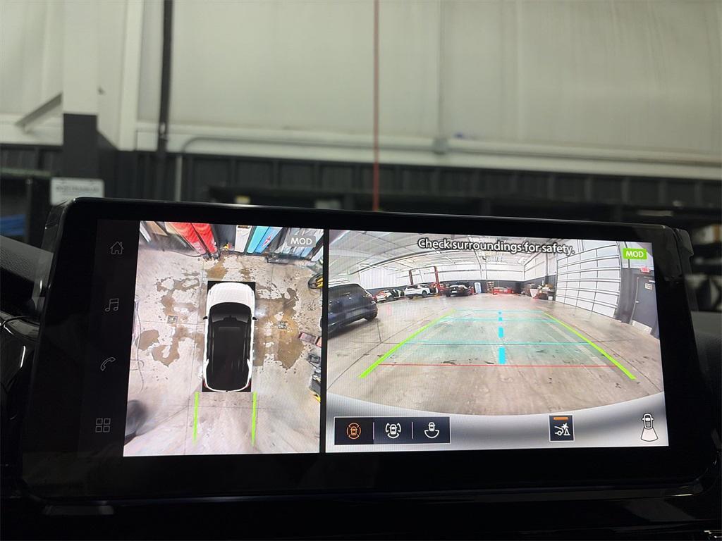 new 2026 Nissan Pathfinder car, priced at $45,838