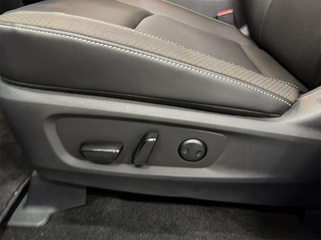 new 2026 Nissan Pathfinder car, priced at $45,838