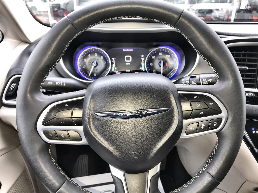 used 2024 Chrysler Pacifica car, priced at $33,875