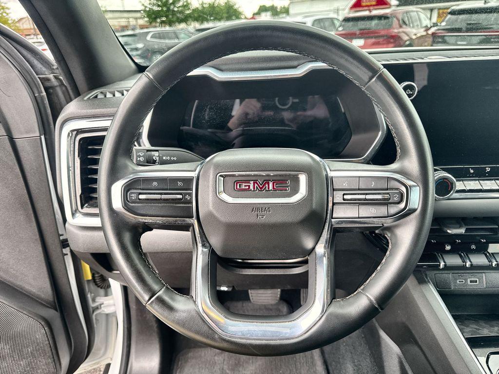 used 2023 GMC Canyon car, priced at $37,995