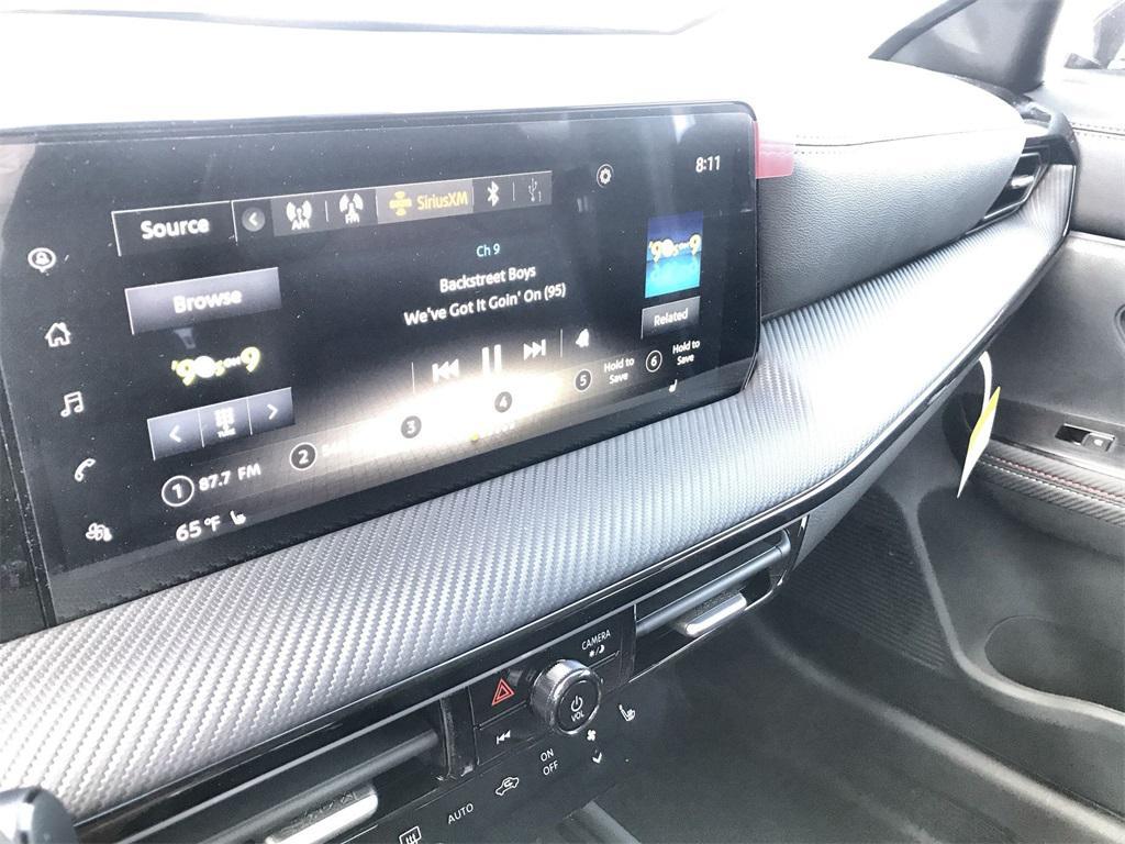 new 2025 Nissan Kicks car, priced at $29,559