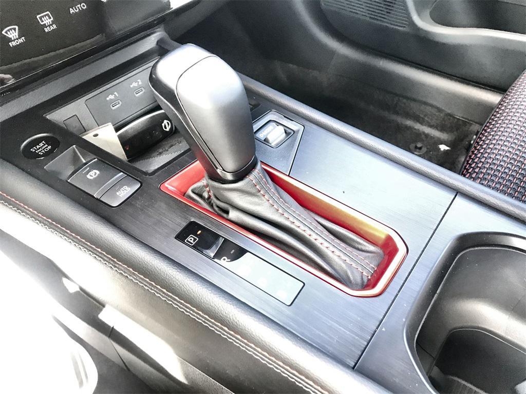 new 2025 Nissan Kicks car, priced at $29,559