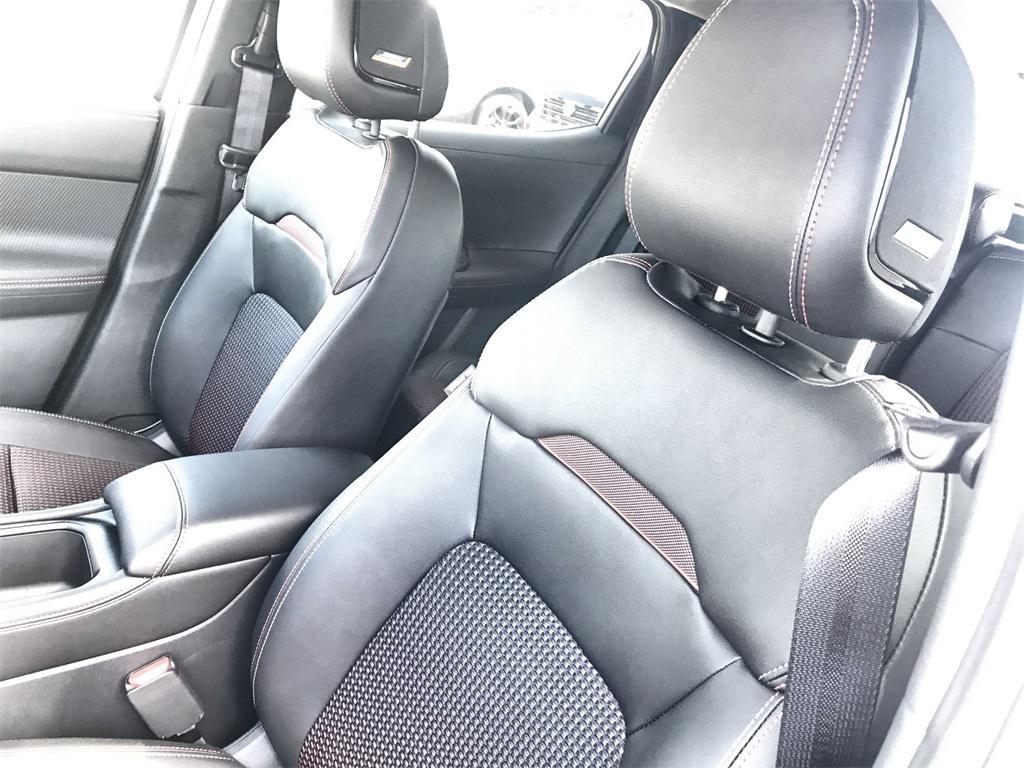 new 2025 Nissan Kicks car, priced at $29,559