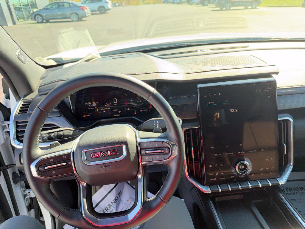 used 2026 GMC Acadia car, priced at $38,564