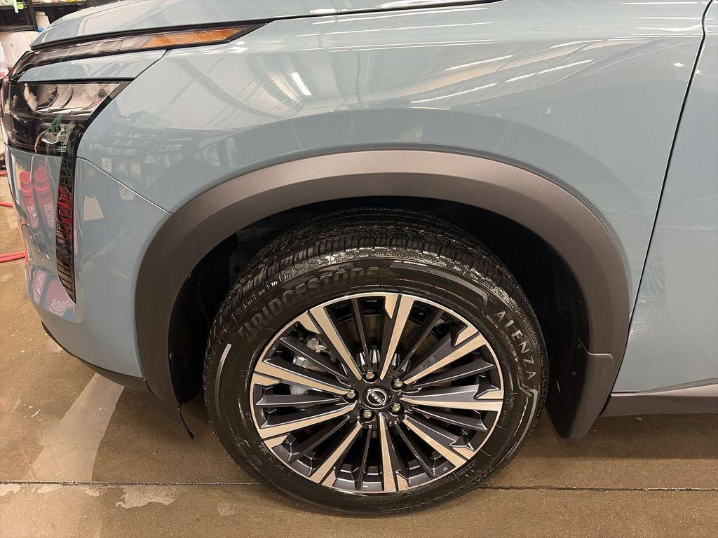 new 2026 Nissan Pathfinder car, priced at $48,415