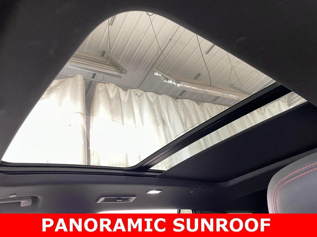 used 2024 Chevrolet Traverse car, priced at $47,719