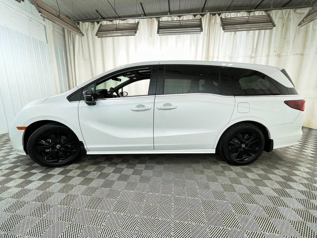 used 2024 Honda Odyssey car, priced at $37,635