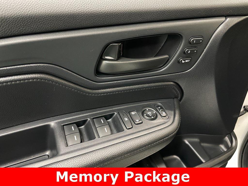 used 2024 Honda Odyssey car, priced at $37,635