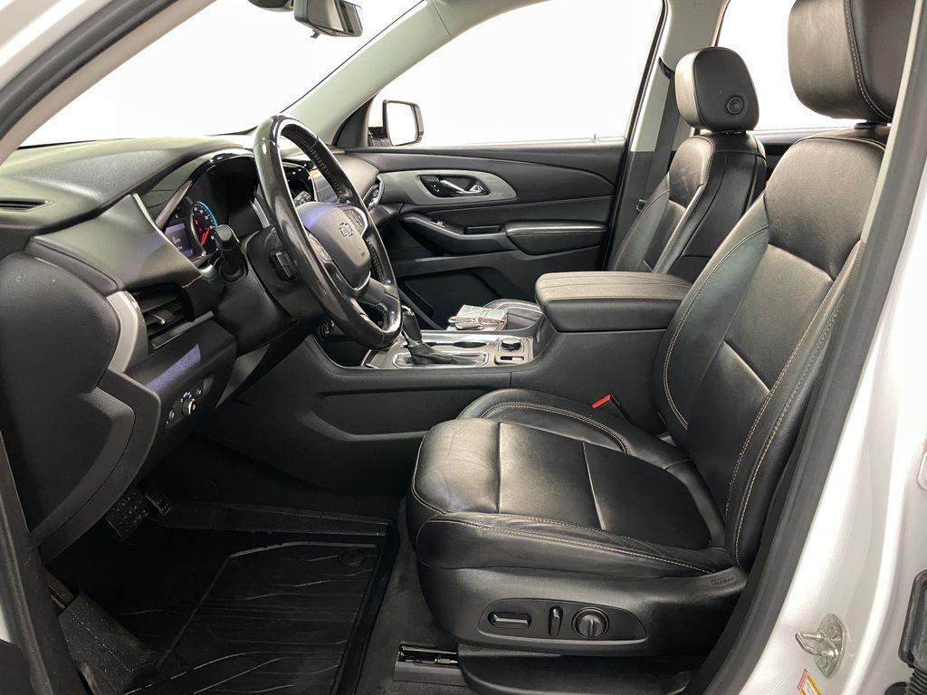 used 2020 Chevrolet Traverse car, priced at $15,063