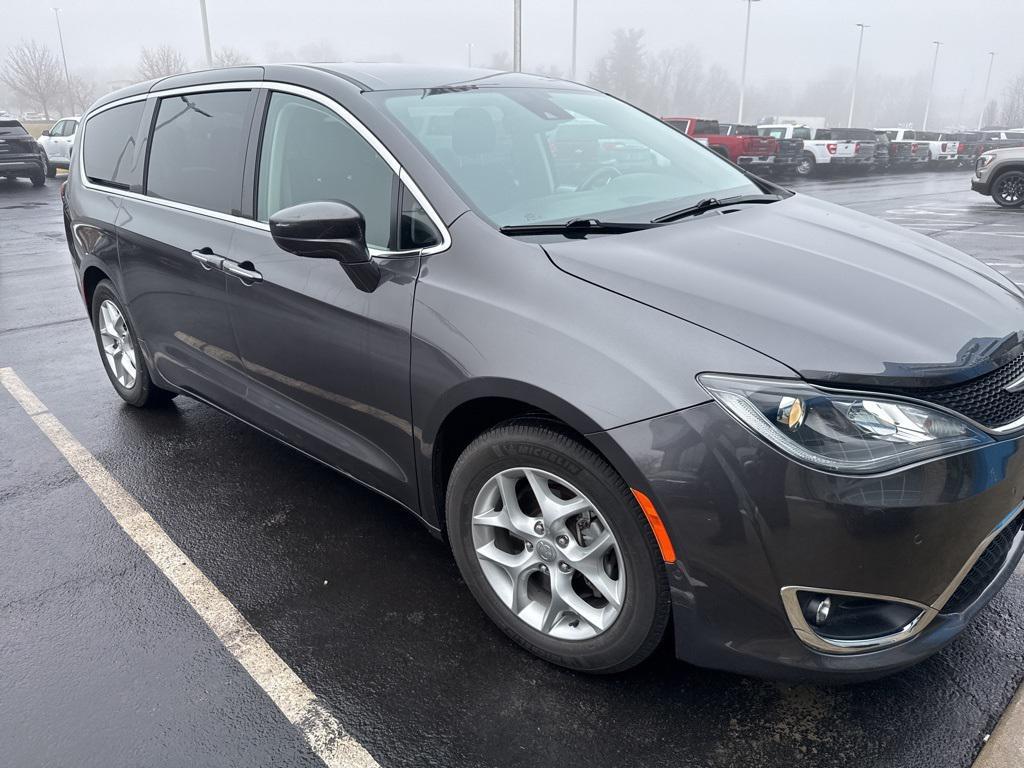 used 2019 Chrysler Pacifica car, priced at $16,995