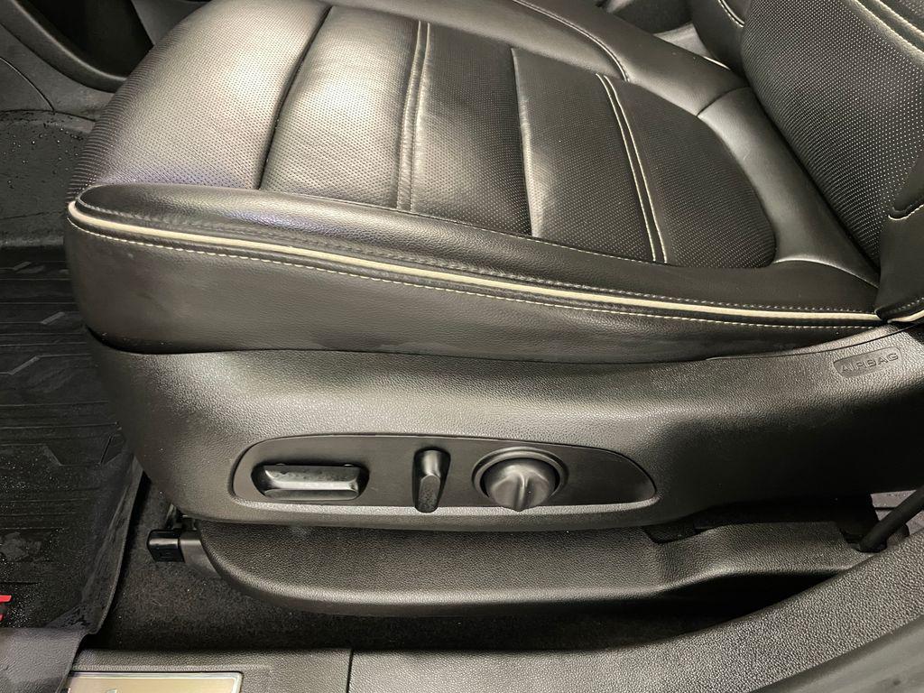 used 2021 GMC Acadia car, priced at $22,999