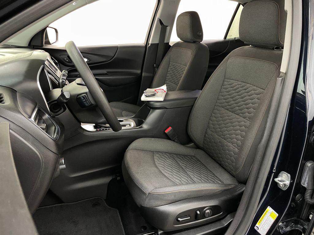used 2021 Chevrolet Equinox car, priced at $17,397