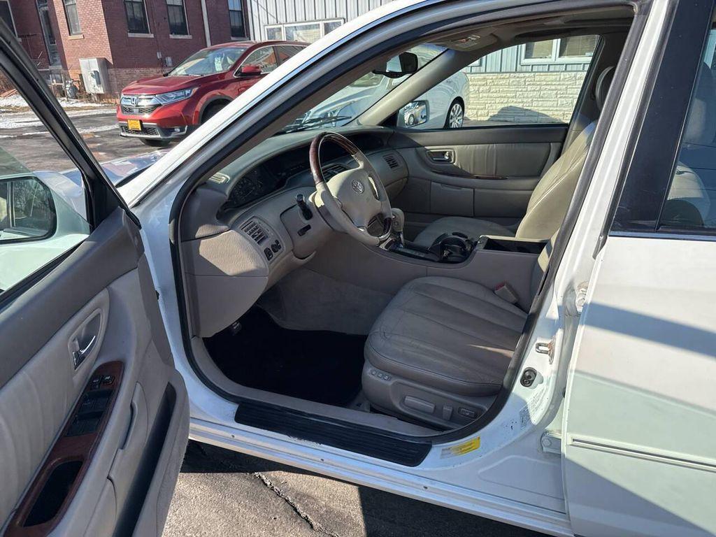 used 2003 Toyota Avalon car, priced at $2,944