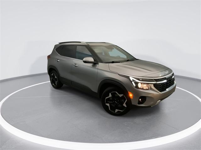 used 2024 Kia Seltos car, priced at $21,995